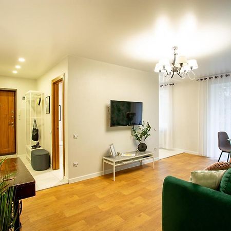 Luxury Apartment With 2 Bedrooms In The City Center Nikolayev Bagian luar foto