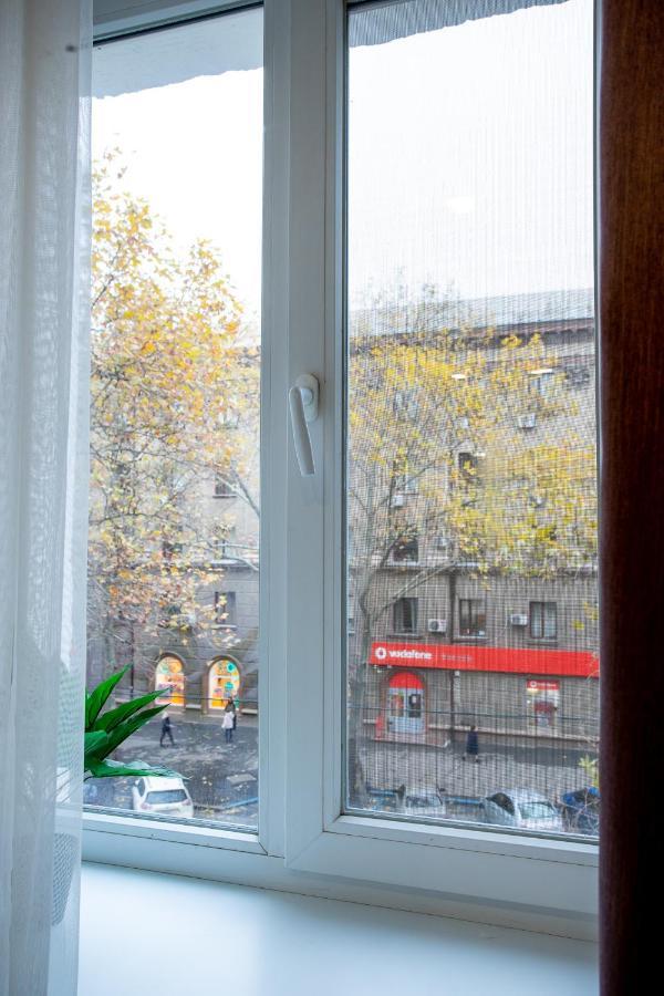 Luxury Apartment With 2 Bedrooms In The City Center Nikolayev Bagian luar foto